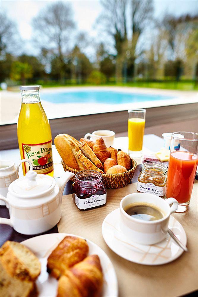 Hotel Du Golf Saint-Laurent Ploemel Экстерьер фото