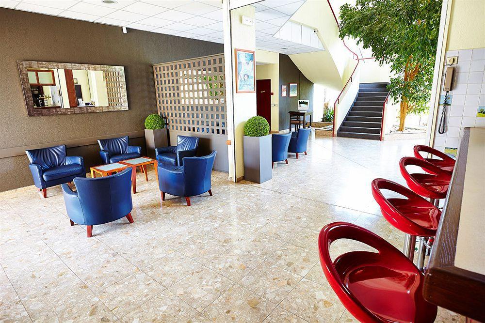 Hotel Du Golf Saint-Laurent Ploemel Экстерьер фото