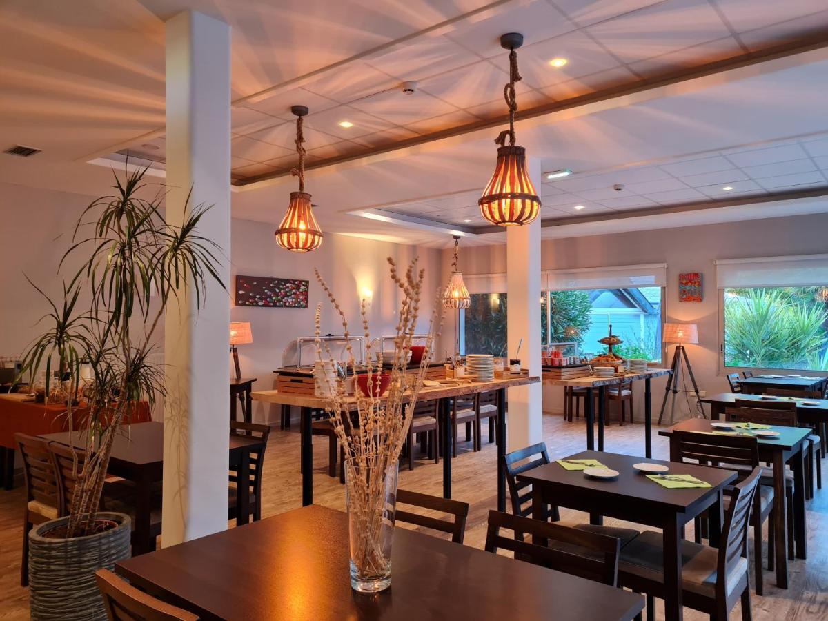 Hotel Du Golf Saint-Laurent Ploemel Экстерьер фото