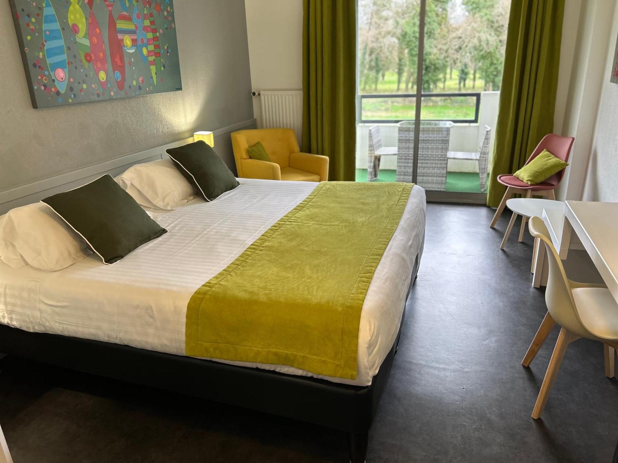 Hotel Du Golf Saint-Laurent Ploemel Экстерьер фото
