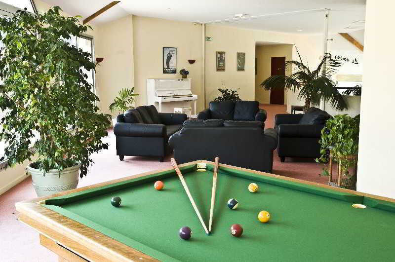 Hotel Du Golf Saint-Laurent Ploemel Экстерьер фото